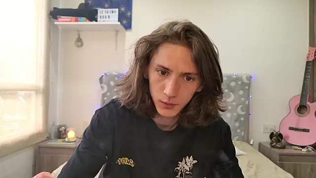 lunaisback (G young) - blowjob + facial