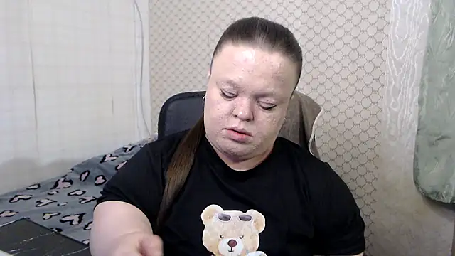 janiffer_mimi - Janiffer_MiMi's free webcam - UK Sex Cams