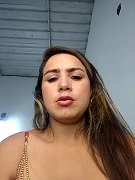 Webcam Model (Charlott_smi)  is live.Free join now!