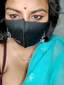Webcam Model (hot8178)  is live.Free join now!