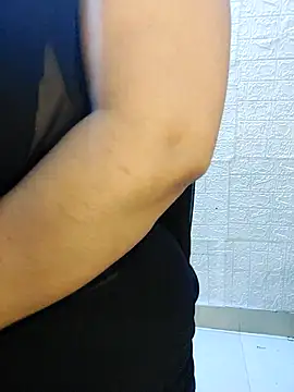 adiba_2 - Adiba_2's free webcam - UK Sex Cams