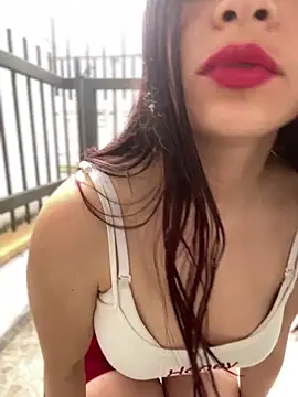 Webcam Model (Geminis_Pink)  is live.Free join now!