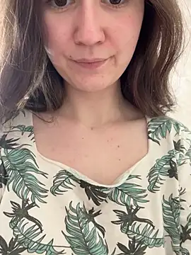 ameli_moon (Ask my age) - sexy tongue teasing😉
