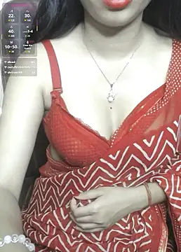 horneyworld007 (F young) - boob show