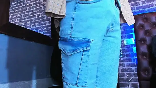 Preview of daniel_huge22