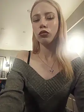 Lola_Gilbert webcam