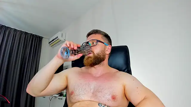 findom_guy (M young) - get hard