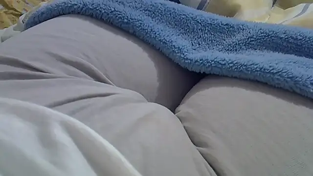 perescam - Perescam's free webcam - UK Sex Cams