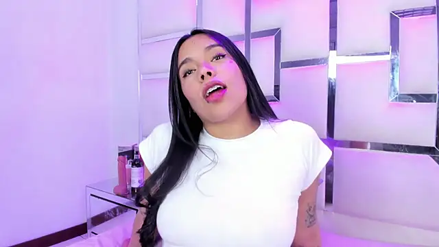 ZoeWan69 webcam