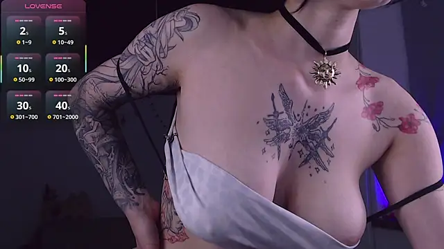 Akiko_Hentai webcam
