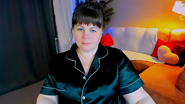 crystaalstaar - CrystaalStaar's free webcam - UK Sex Cams