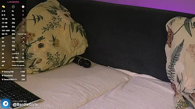 RosalindSherlock live sex cam