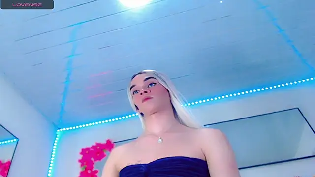 Karla_hot777 webcam