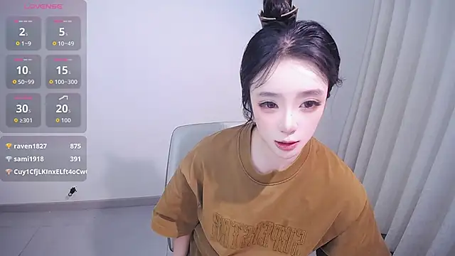 dobilig (F young) - 跳个性感的小舞蹈换一身情趣