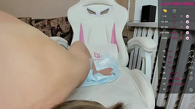 LittleCandy18 live sex cam