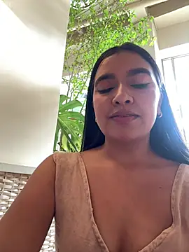 Webcam Model (HaileyBiieber)  is live.Free join now!
