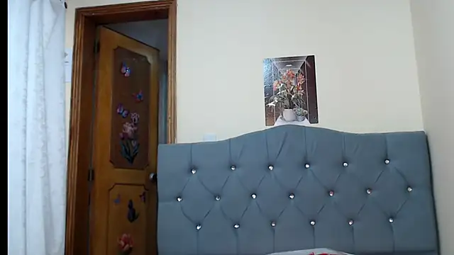 victoryxs1 (F teen) - DESNUDO EROTICO CON BAÑO DE ESPUMA Y...