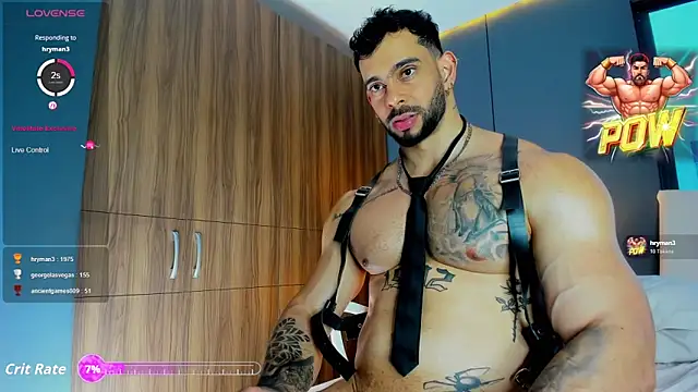 massimo_visconti (Ask my age) - I give you a kiss and show my body