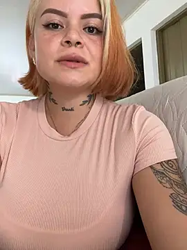 _cutegirls_ - _CuteGirls_'s free webcam - UK Sex Cams