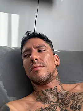 mister_eithan (Ask my age) - Dick lovers :fire: