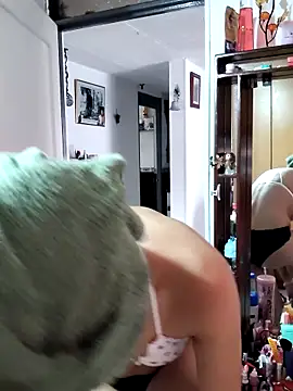 queen_ashly (F young) - Day off Ashly 💖🌻 (vídeo exclusive)
