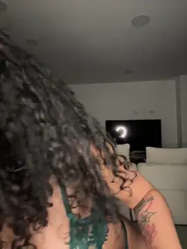 Curlyierr