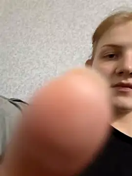 mooniekiss live sex cam