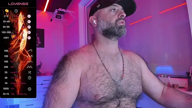 hair-man - HAIR-MAN's free webcam - UK Sex Cams