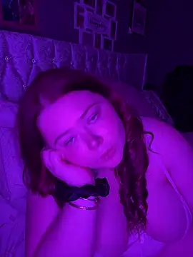 stareyesash - Stareyesash's free webcam - UK Sex Cams