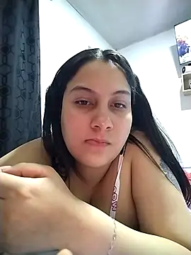 esmeralda_jadees - Esmeralda_jadees's free webcam - UK Sex Cams