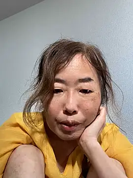 hanaworld (F milf) - 上着を脱ぐ take off my clothes on chat