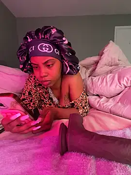 TheRealOshunQueen