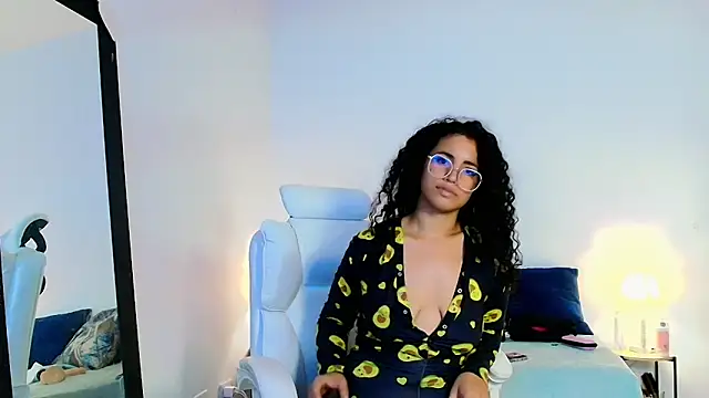 luciianita_lov199 - Luciianita_lov199's free webcam - UK Sex Cams
