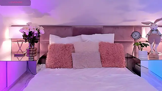 MiaMuse live sex cam