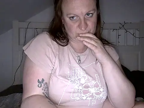 hotpussy785 - HotPussy785's free webcam - UK Sex Cams