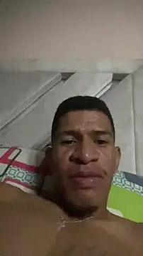 antonio_aguilarx webcam