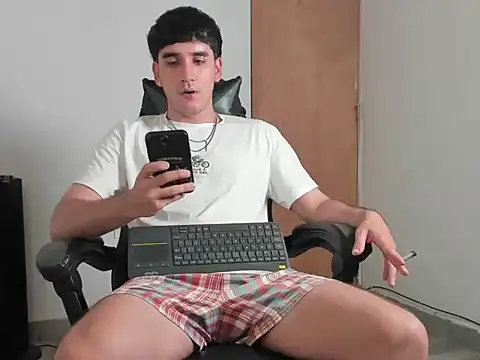 leo030809 (M young) - #anal #bisexuals #blowjob #brunettes #cam2cam #cheap-privates #colombian #dildo-or-vibrator #dirty-talk #doggy-style #ejaculation #fingering #handjob #latin #masturbation #medium #recordable-privates #recordable-publics #sexting #small-audience #smoking #spanish-speaking #spanking #young