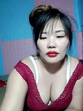 irene-01 (Ask my age) - show bướm