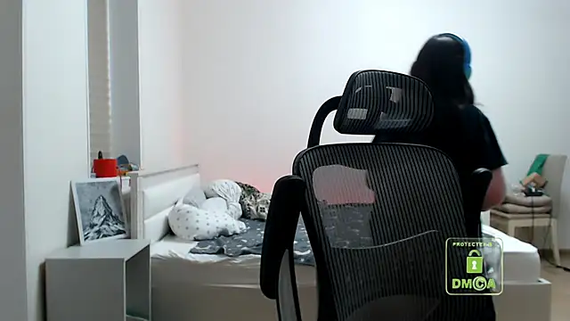 cute_and_hot (F young) - sexy atreaptease and twerk