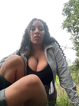  serena_willow chat room