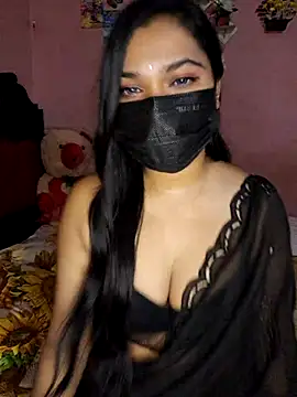 Webcam Model (ariya-03)  is live.Free join now!