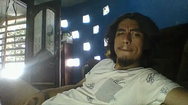 Watch AlexAlejandro13 live on EroticFlix - High definition streams