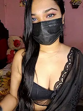 Webcam Model (ariya-03)  is live.Free join now!