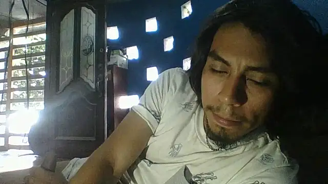 Watch AlexAlejandro13 live on EroticFlix - High definition streams