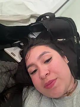 Pretty_Isadora webcam