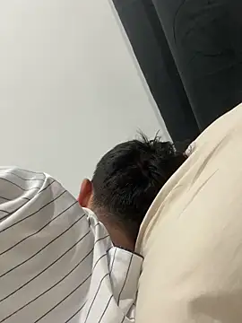 flaco16 - Flaco16's free webcam - UK Sex Cams