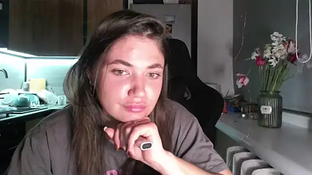 delightful_sofi webcam