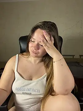 Webcam Model (CaramelleSugarr)  is live.Free join now!