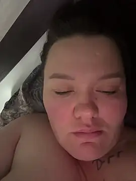 sunnyleila2101 - SunnyLeila2101's free webcam - UK Sex Cams