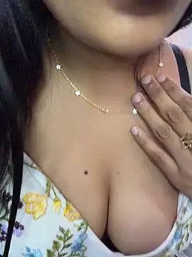 escape_with_me (F young) - 💖full nude fingering in doggy pose🤌🏻